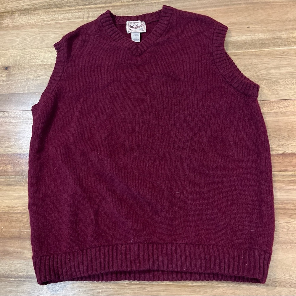 Woolrich Mens VNeck Sweater Vest XL Wool  Cabincore Cottagecore Burgundy Grandpa